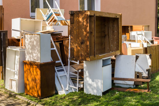 Best Office Cleanout  in Clio, MI